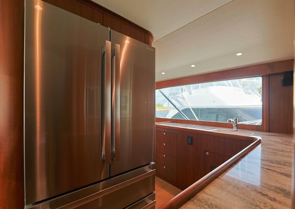 Blackwell 62 Convertible image