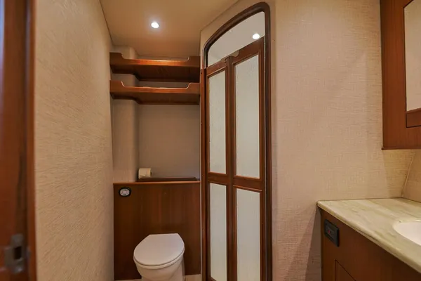 Blackwell 62 Convertible image