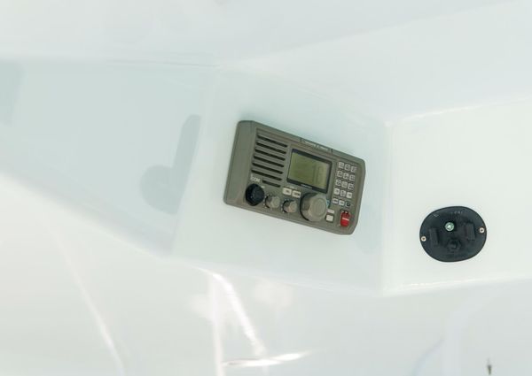 Blackwell 62 Convertible image