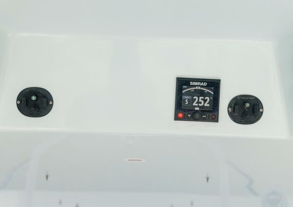 Blackwell 62 Convertible image