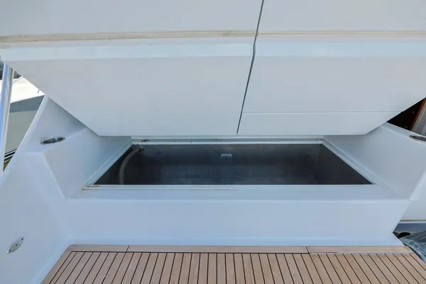 Blackwell 62 Convertible image