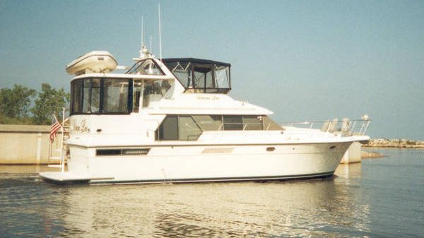Carver 440 Aft Cabin Motor Yacht 