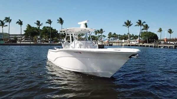 Sea Fox 328 Commander