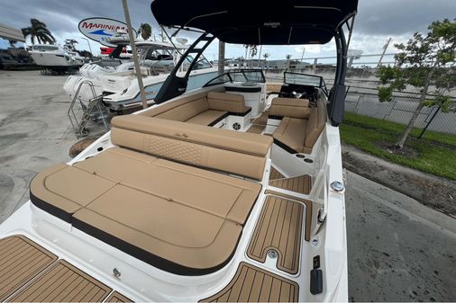 Sea Ray 270 SDX image