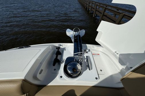 Sea Ray 270 SDX image