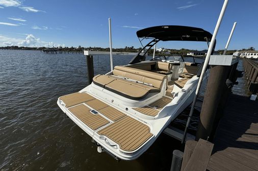 Sea Ray 270 SDX image