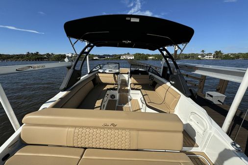 Sea Ray 270 SDX image