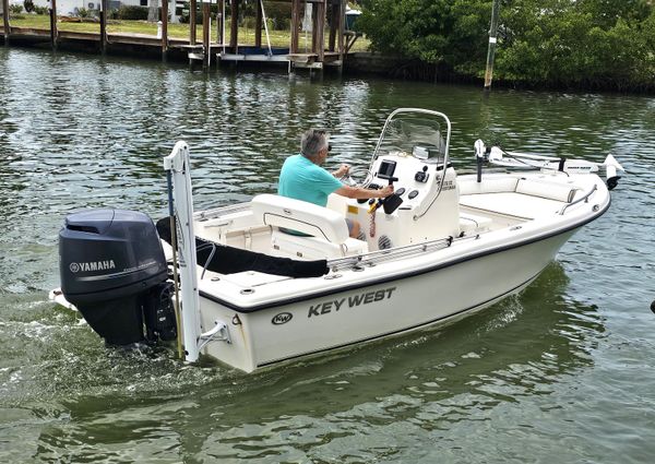 Key-west 176-CENTER-CONSOLE image