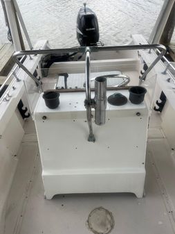 Boston-whaler 190-OUTRAGE image