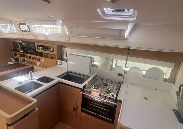 Jeanneau Sun Odyssey 490 image