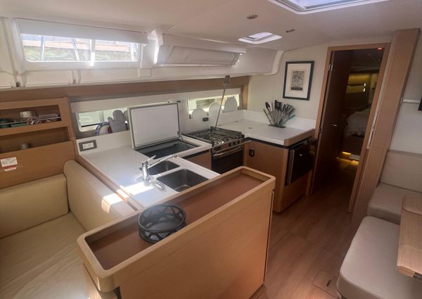 Jeanneau Sun Odyssey 490 image