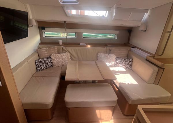 Jeanneau Sun Odyssey 490 image