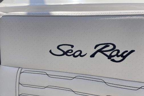 Sea Ray 230 SPX-OB image