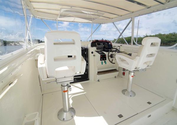 Boston-whaler 32-EXPRESS image