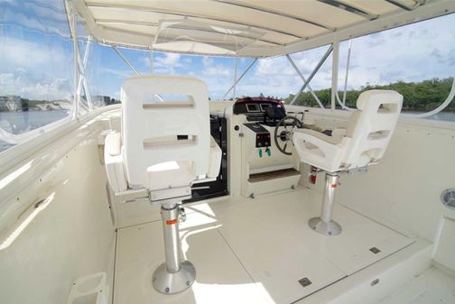 Boston-whaler 32-EXPRESS image