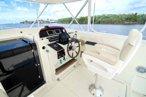 Boston-whaler 32-EXPRESS image