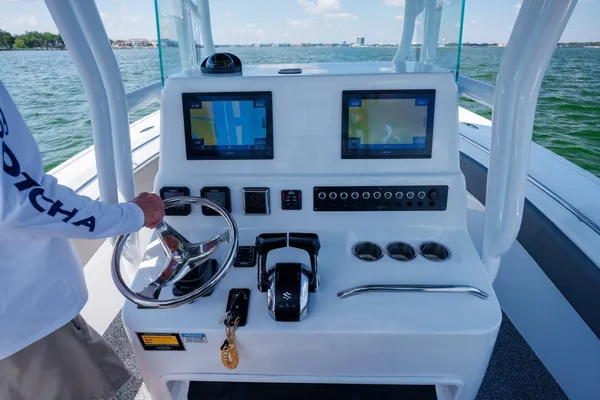 Cape Horn 31 T image