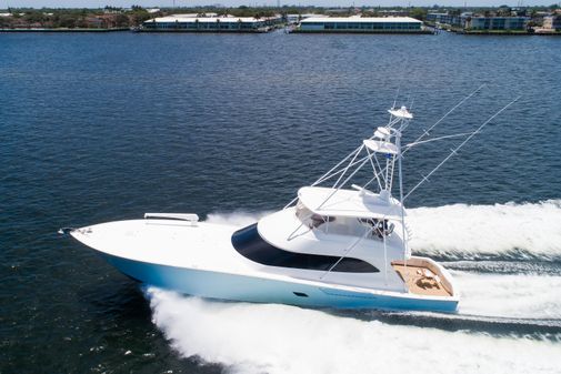 Viking 82 Convertible image