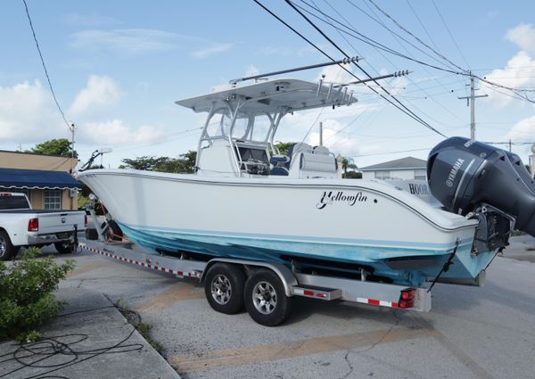 Yellowfin 32 image