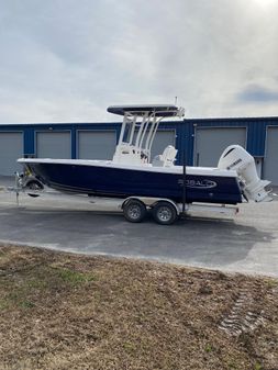 Robalo 246 Cayman image