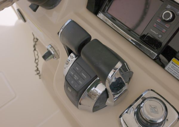 Boston Whaler 420 Outrage image