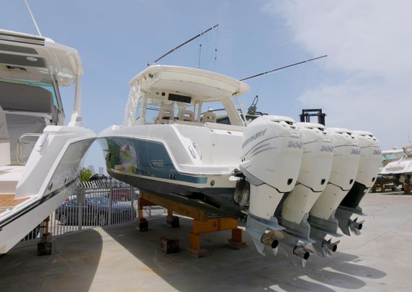 Boston Whaler 420 Outrage image