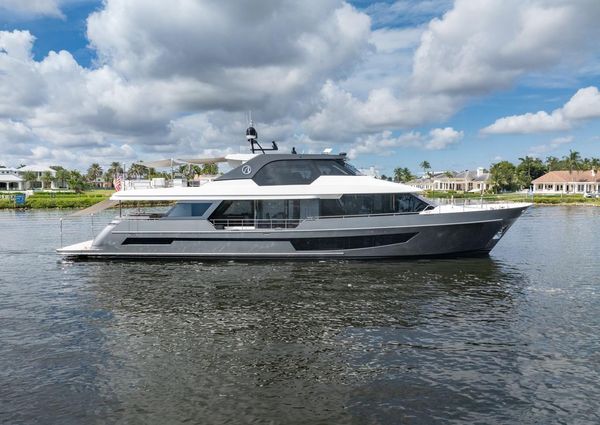 Ocean Alexander 32L image