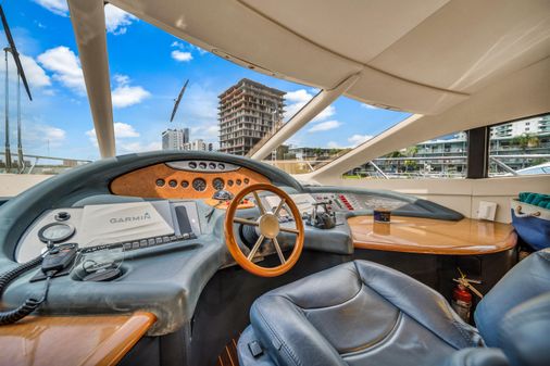 Azimut 62 image