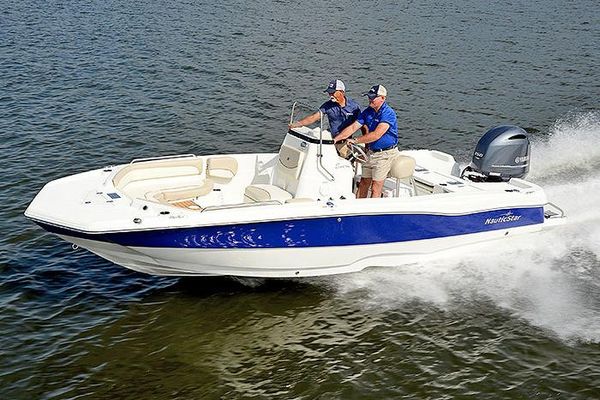 NauticStar 211 Coastal - main image