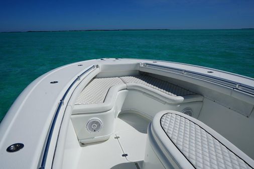 Yellowfin 34 Center Console image