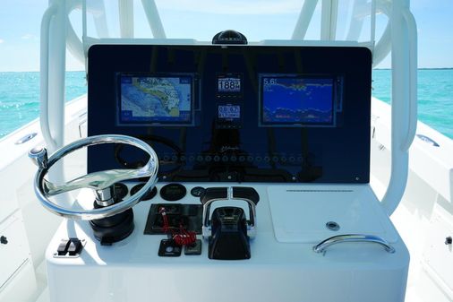 Yellowfin 34 Center Console image