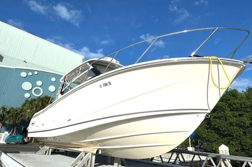 Boston-whaler 325-CONQUEST image