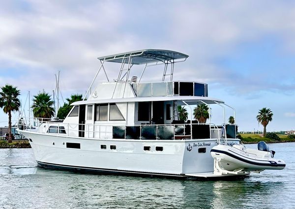 Hatteras 53 Motor Yacht Hard Top image
