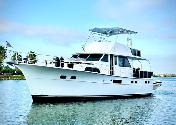 Hatteras 53 Motor Yacht Hard Top image