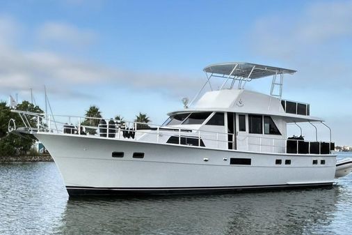 Hatteras 53 Motor Yacht Hard Top image