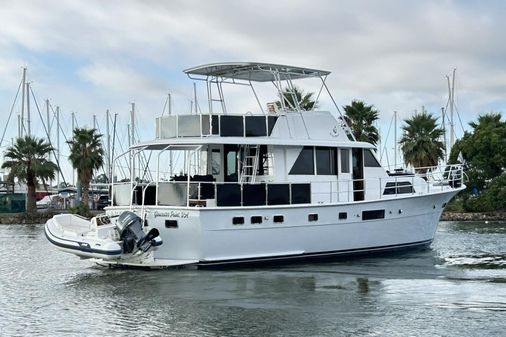 Hatteras 53 Motor Yacht Hard Top image