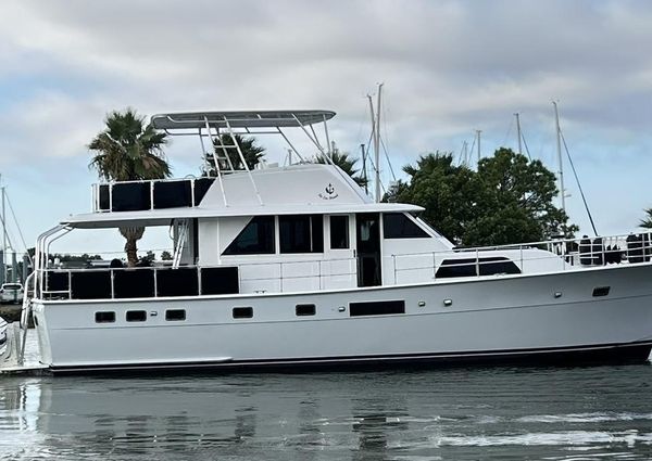 Hatteras 53 Motor Yacht Hard Top image