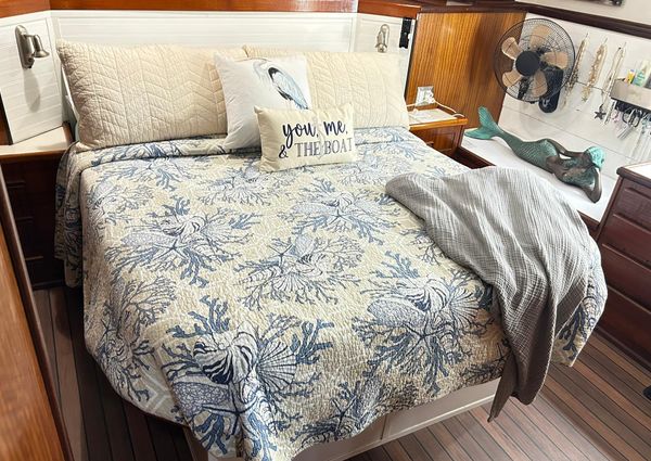 Hatteras 53 Motor Yacht Hard Top image