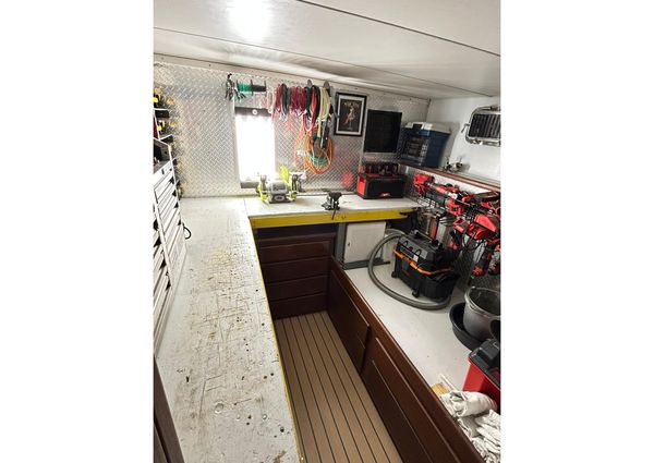 Hatteras 53 Motor Yacht Hard Top image