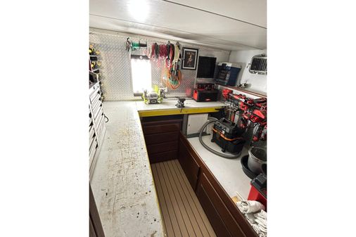 Hatteras 53 Motor Yacht Hard Top image