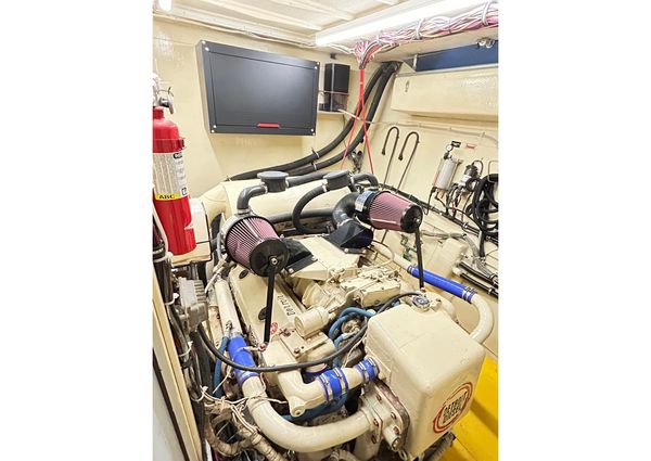 Hatteras 53 Motor Yacht Hard Top image