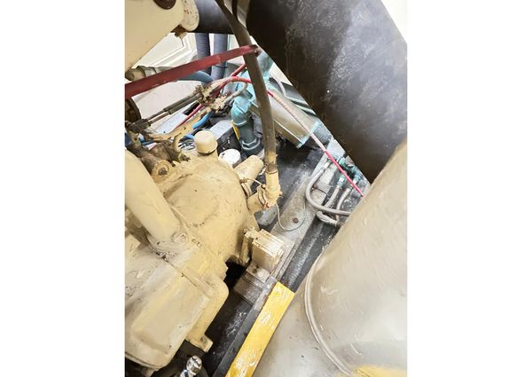 Hatteras 53 Motor Yacht Hard Top image