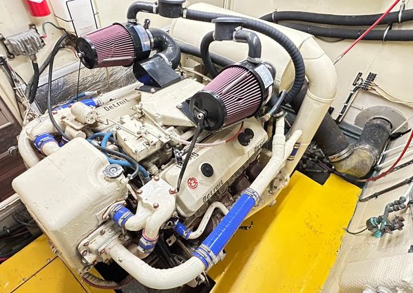 Hatteras 53 Motor Yacht Hard Top image