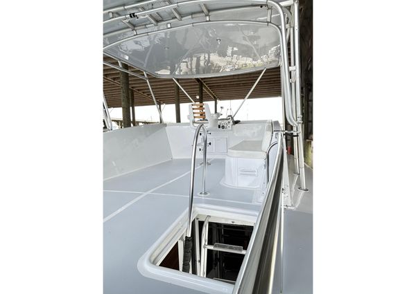 Hatteras 53 Motor Yacht Hard Top image