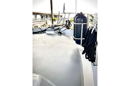 Hatteras 53 Motor Yacht Hard Top image
