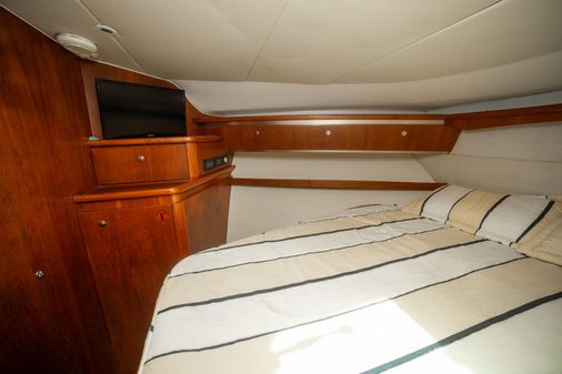 Tiara Yachts 42 EXPRESS image