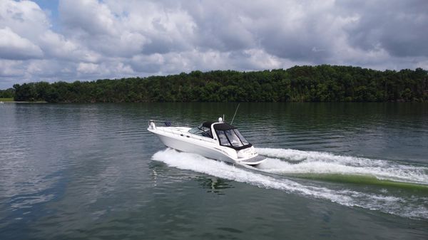 Sea Ray 410 Sundancer image