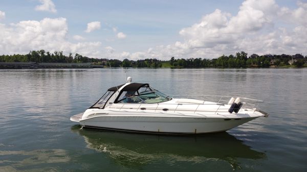 Sea Ray 410 Sundancer image