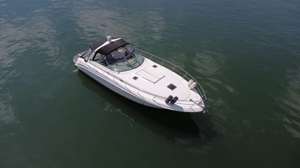 Sea Ray 410 Sundancer image