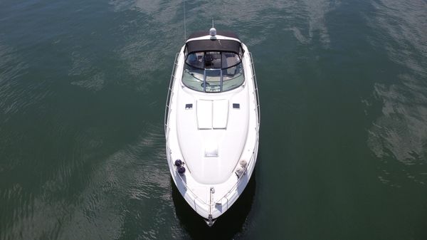 Sea Ray 410 Sundancer image